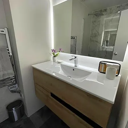 Scarlet's Place - 1 Bed Victory Village Quinta Do - Beach, Nature, Lakes Hotel 4*