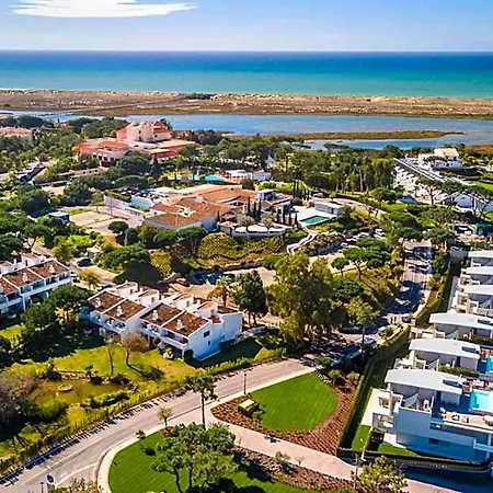 Scarlet's Place - 1 Bed Victory Village Quinta Do - Beach, Nature, Lakes 4* ALGARVE