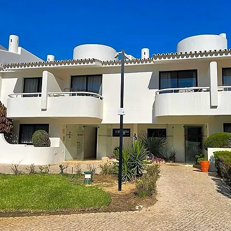 Scarlet's Place - 1 Bed Victory Village Quinta Do - Beach, Nature, Lakes Hotel