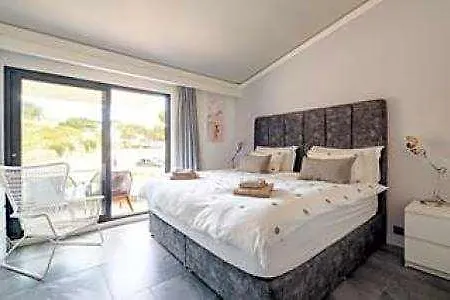 酒店 Scarlet's Place - 1 Bed Victory Village Quinta Do - Beach, Nature, Lakes ALGARVE